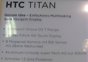 IFA 2011: стенд HTC