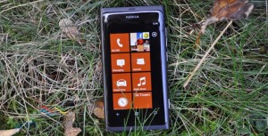 Nokia готовит обновление для Lumia 800