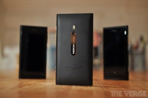 Lumia 800 Dark Knight