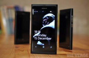 Lumia 800 Dark Knight