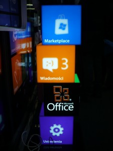 Nokia Lumia 800 в Варшаве