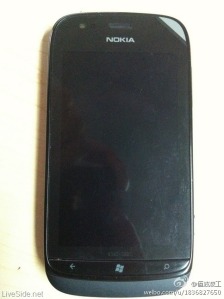 Nokia 719