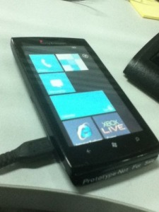 Sony представит смартфон на базе Windows Phone 8? Sony представит смартфон на базе Windows Phone 8?