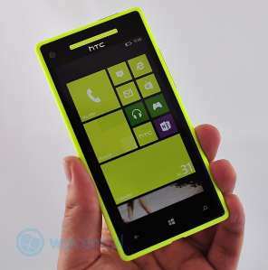 HTC 8X