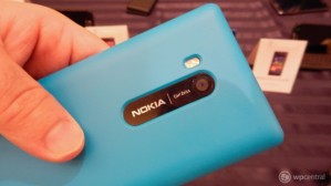 Nokia Lumia 810