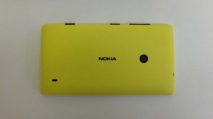 Nokia Lumia 520 - задняя панель