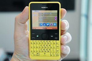 Nokia Asha 210