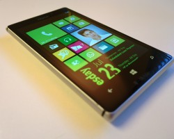 Nokia Lumia 925: проблема случайных перезагрузок?