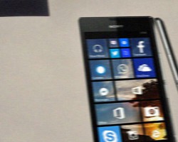 Sony Lue Z — первый смартфон Sony на Windows Phone? (Фото)