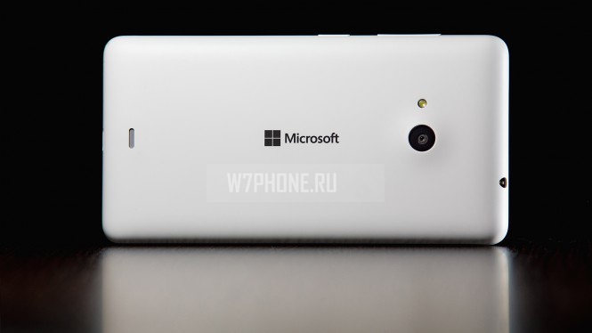 Обзор Lumia 535, фото смартфона.