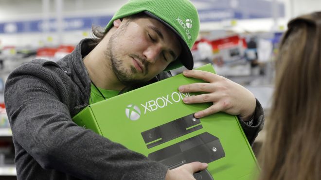 Пользователи Xbox One в среднем приносят игровым студиям больше денег, чем владельцы Playstation 4