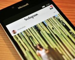 В Instagram для Windows 10 Mobile появились закладки